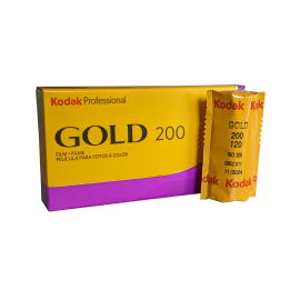 Film Kodak Gold 200 / 120